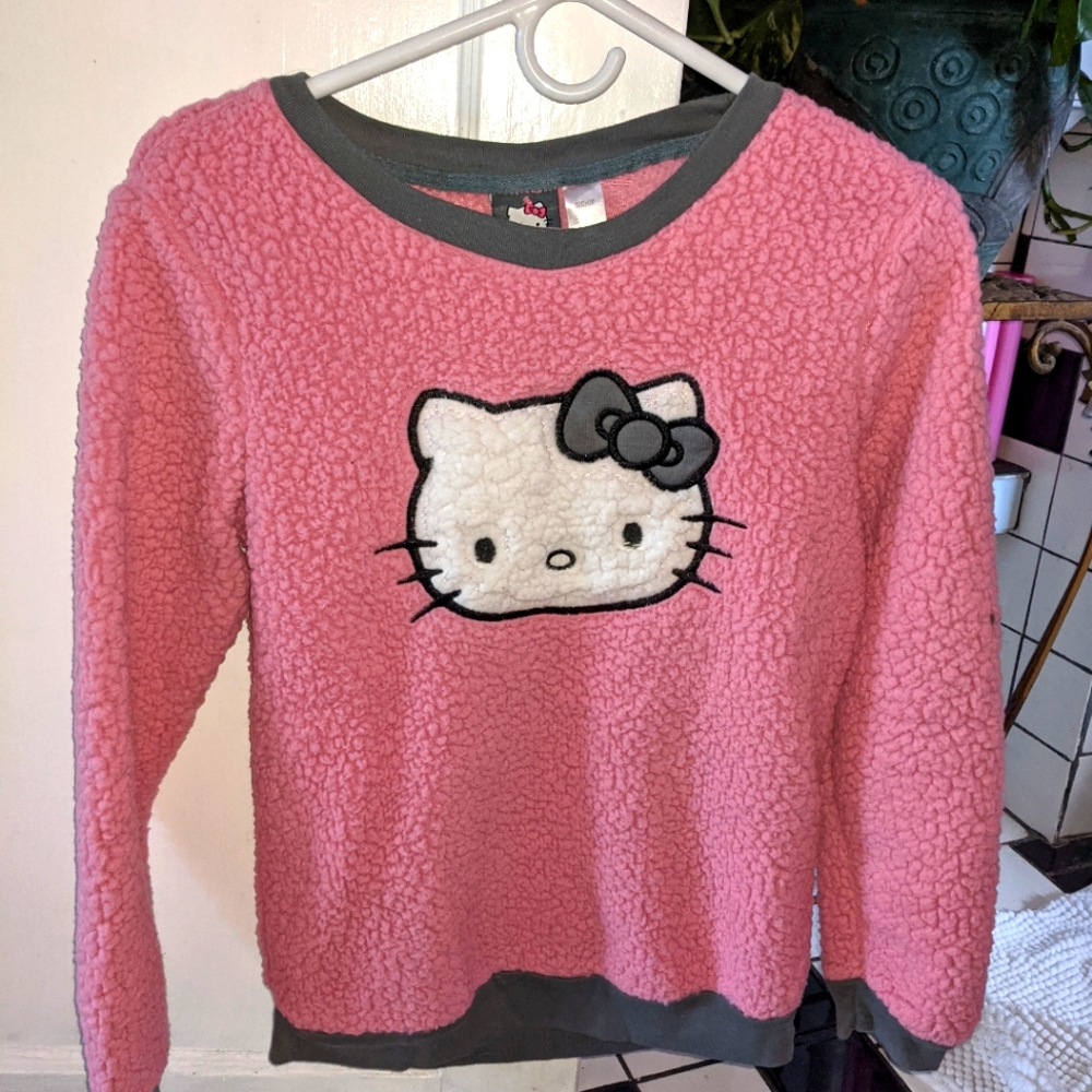 Hello Kitty pink sweater